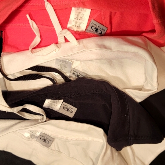 ATHLETIC WORKS ♡ 4pc Black Coral 'n White Bundle Athleisure Burmuda Shorts M - Picture 2 of 15